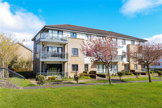 106 Boireann Bheag, Roscam, Galway