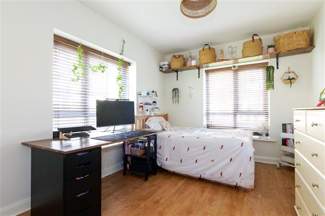 106 Boireann Bheag, Roscam, Galway