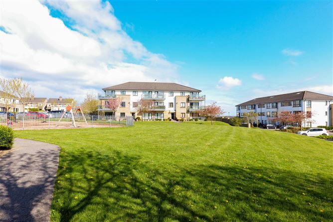 106 Boireann Bheag, Roscam, Galway