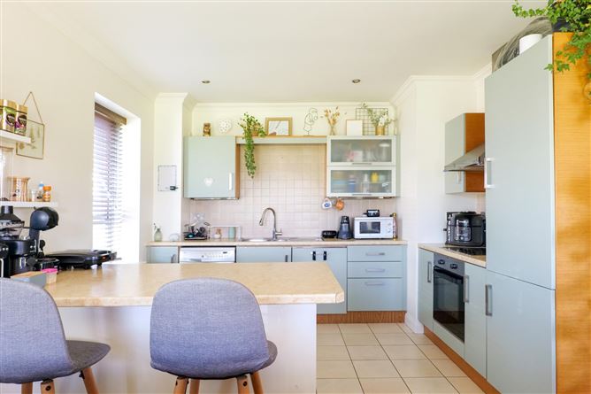 106 Boireann Bheag, Roscam, Galway