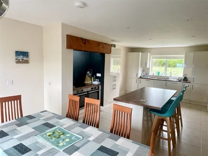 4 Faire Amach Ar, Ballinskelligs, Kerry