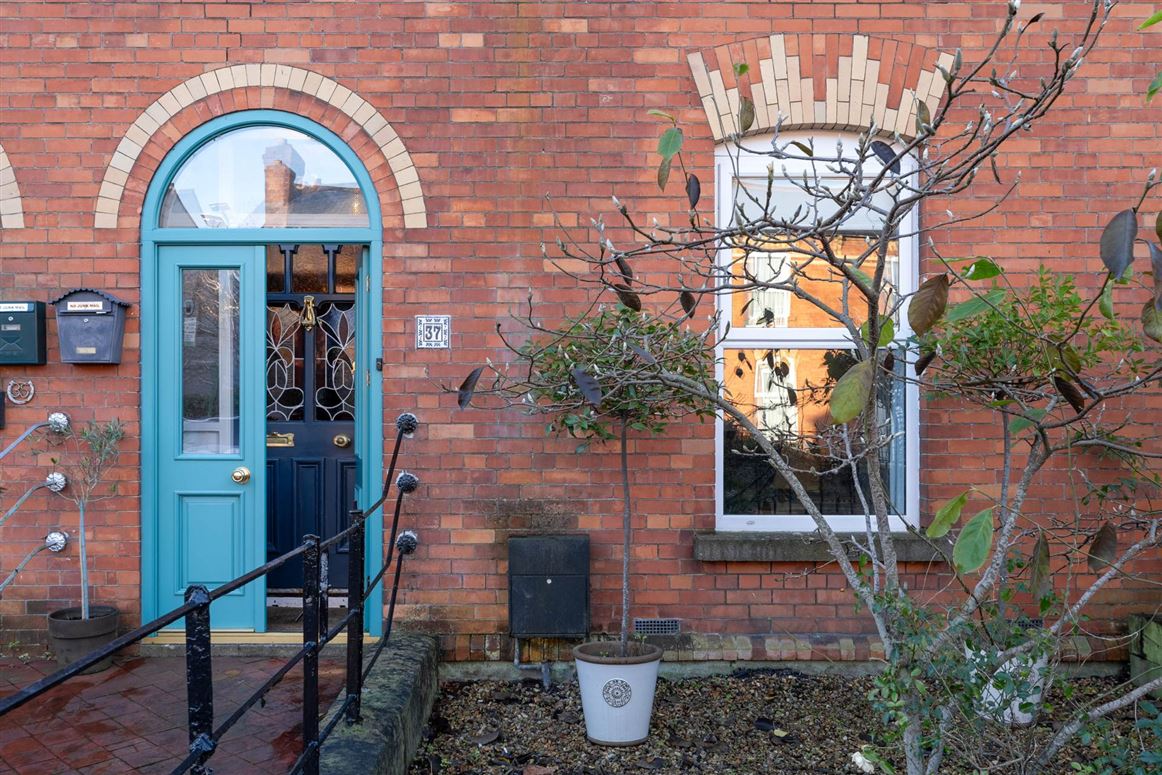 37 Shandon Drive, Phibsboro, Dublin 7, County Dublin