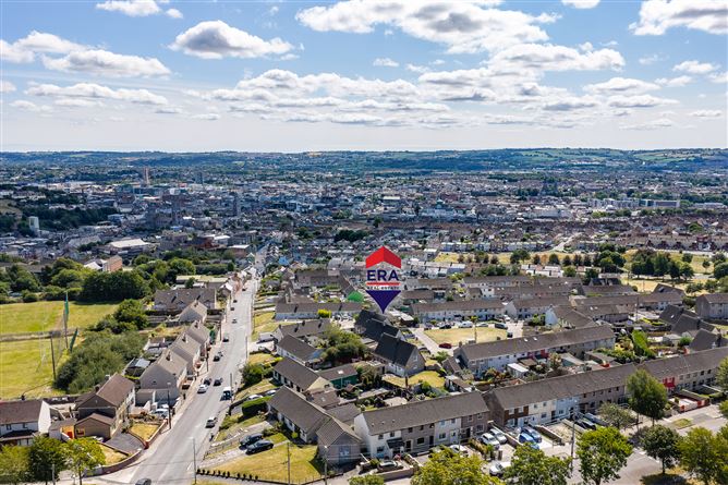Photo 33 of 38 — 8 Inniscarra Road, Fairhill, Cork