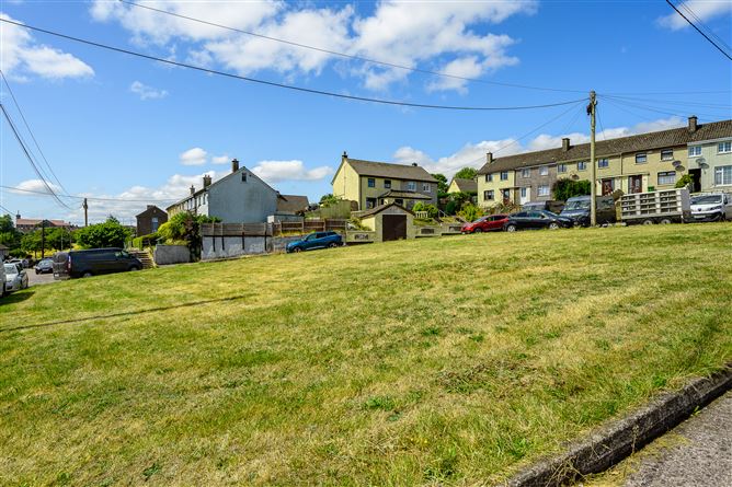 Photo 30 of 38 — 8 Inniscarra Road, Fairhill, Cork