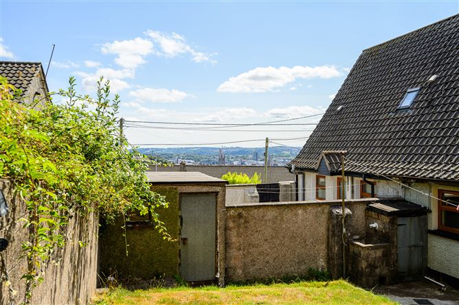 Photo 23 of 38 — 8 Inniscarra Road, Fairhill, Cork
