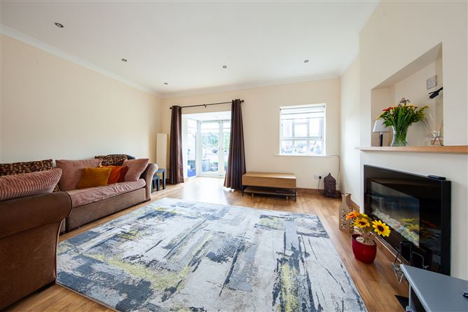Photo 9 of 31 — 53 Castlegrange Green, Clonee, Dublin 15