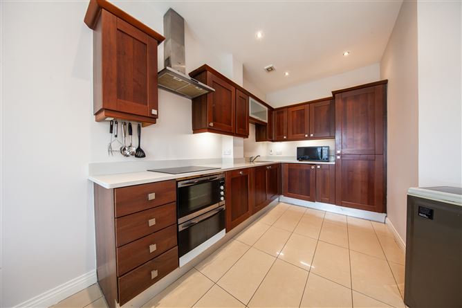 53 Castlegrange Green, Clonee, Dublin 15