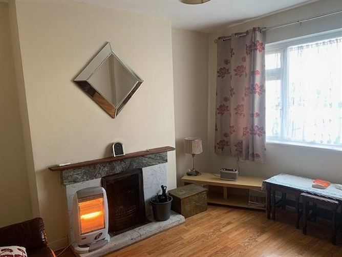Photo 3 of 12 — 31 Laurel Park, Newcastle, Co. Galway
