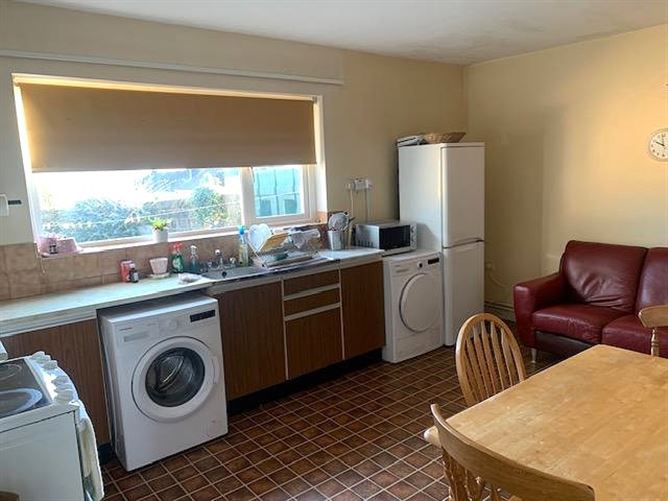 31 Laurel Park, Newcastle, Co. Galway