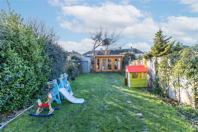 63 Glentow Road, Whitehall, Dublin 9