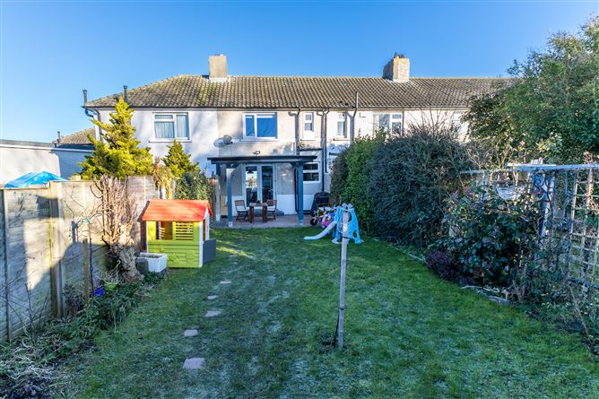 63 Glentow Road, Whitehall, Dublin 9