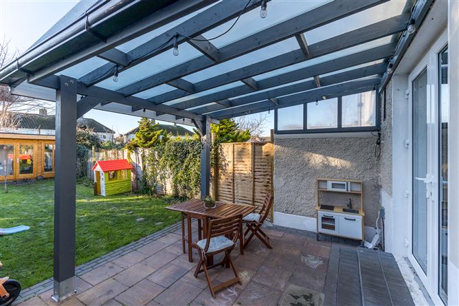 63 Glentow Road, Whitehall, Dublin 9