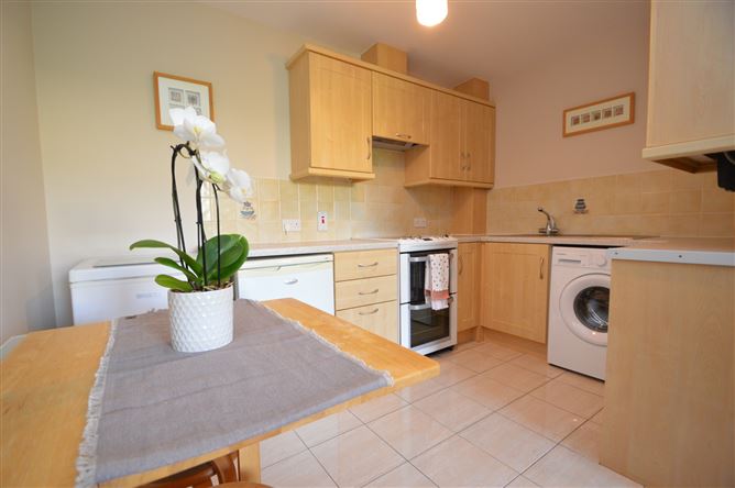2 Ivy Court, Broomfield Village, Midleton, Cork