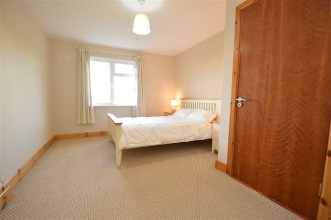 2 Ivy Court, Broomfield Village, Midleton, Cork