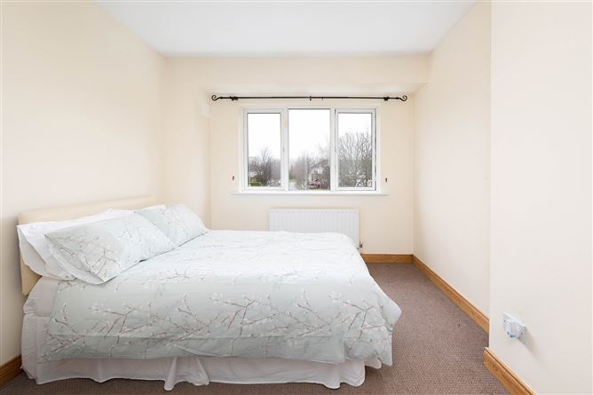 18 Liffey Drive, Liffey Valley Park, Lucan, Dublin