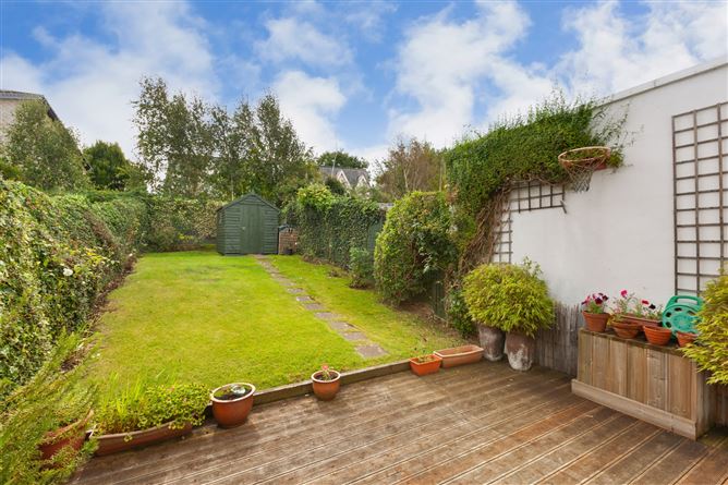 17 Castle Court, Clontarf, Dublin 3