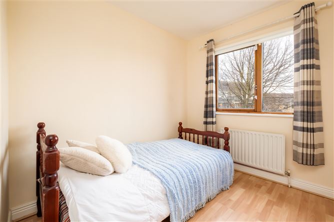 39 Russell Lawns, Tallaght, Dublin 24