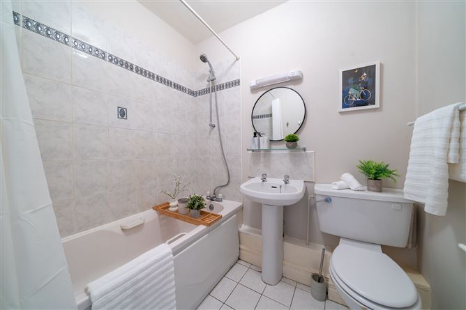 32 Fitzwilliam Quay , Ringsend, Dublin 4