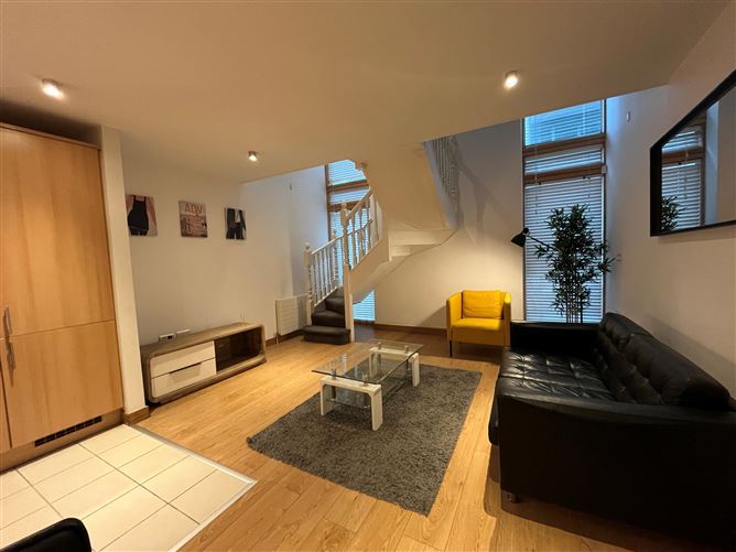 5 Cloncurry House, Spencer Dock, IFSC, Dublin 1