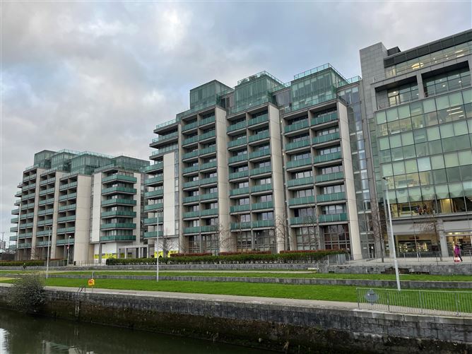 5 Cloncurry House, Spencer Dock, IFSC, Dublin 1