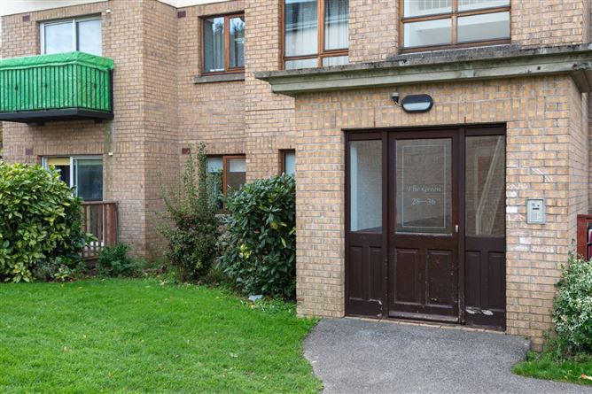 35 The Green, Larch Hill, Dublin 17