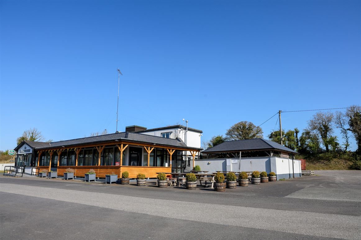 The Roadhouse, Clongowney, Mullingar, Westmeath