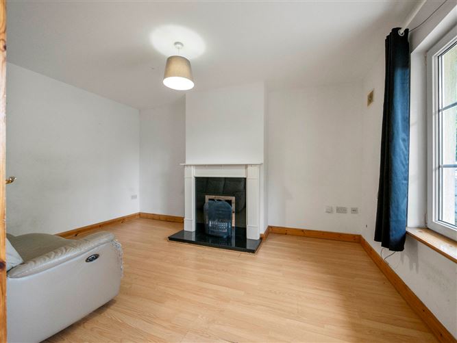 16 Ash Grove, Castlehyde Park, Rosbercon, New Ross, Co. Wexford