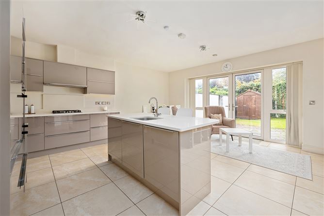 215 Beech Park, Easton Road, Leixlip, Naas, Co. Kildare