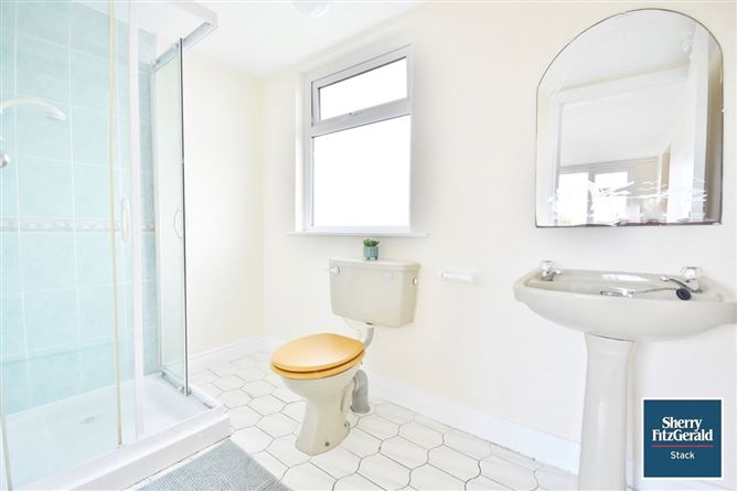 5 Doonard Crescent, Tarbert, Co. Kerry