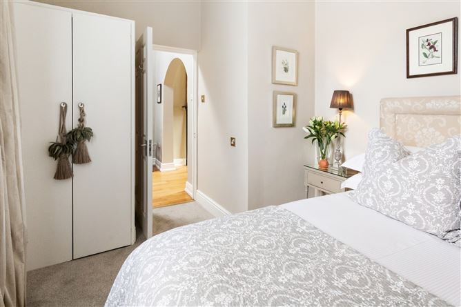 51 Pembroke Cottages, Donnybrook,   Dublin 4