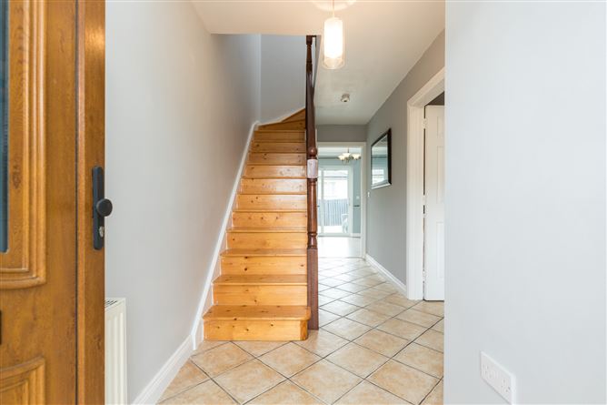 38 Oakwood, Gorey, Co. Wexford