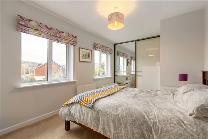 59 Sandyford Hall Cresent, Sandyford, Dublin 18
