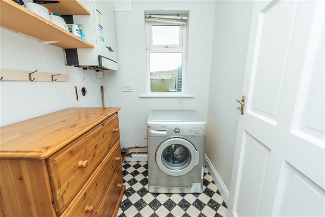 5 White Abbey Court, Kildare Town, Kildare