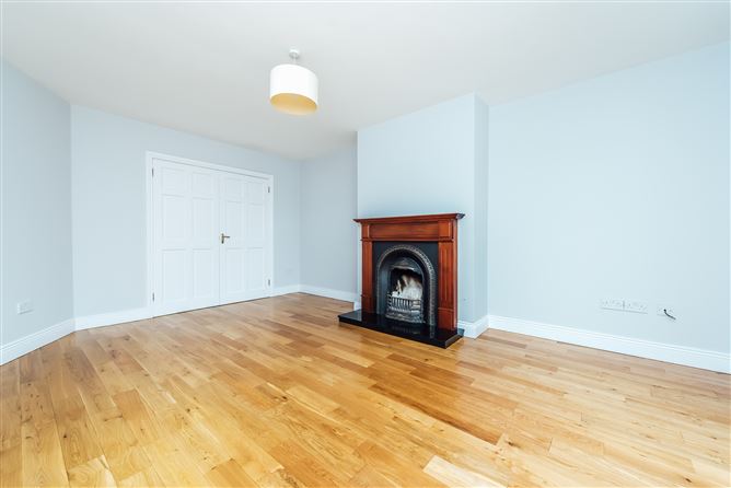 5 White Abbey Court, Kildare Town, Kildare