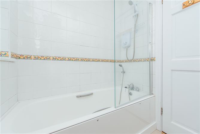 5 White Abbey Court, Kildare Town, Kildare