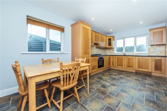 5 White Abbey Court, Kildare Town, Kildare