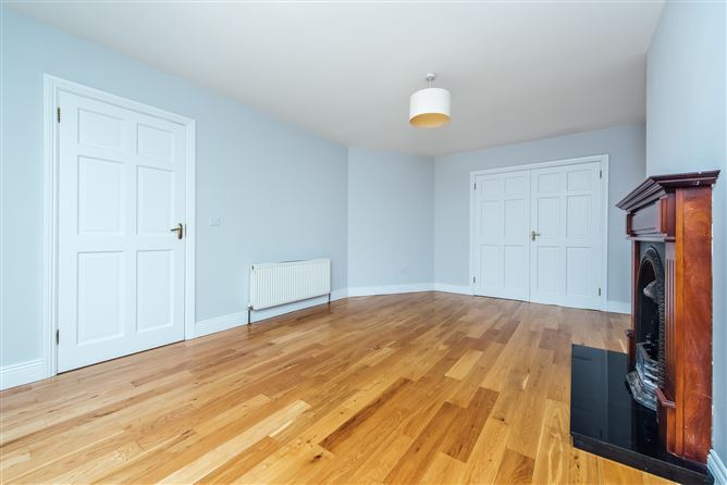 5 White Abbey Court, Kildare Town, Kildare