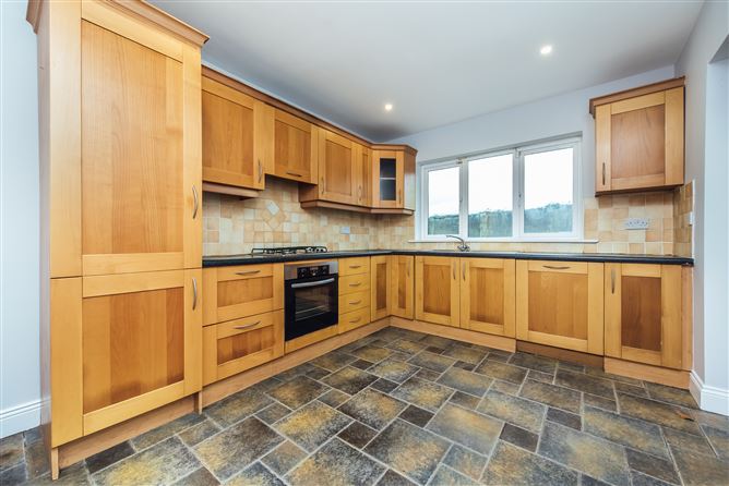 5 White Abbey Court, Kildare Town, Kildare