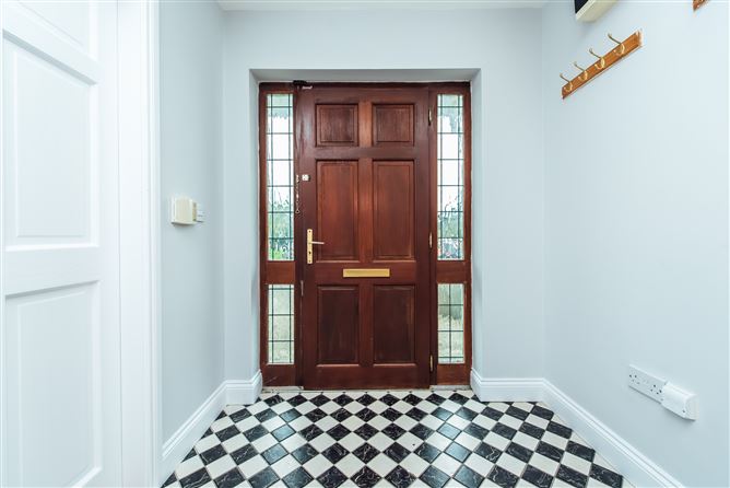 5 White Abbey Court, Kildare Town, Kildare