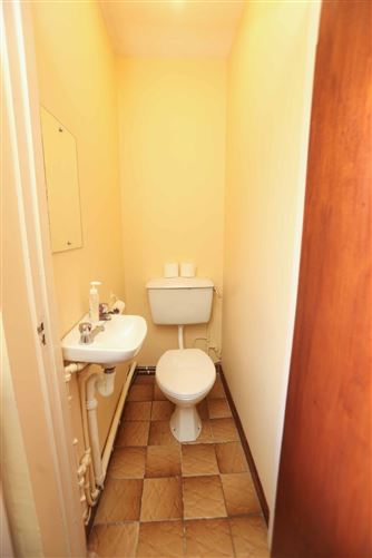 16 Meadowlands Estate, Tralee, Co. Kerry