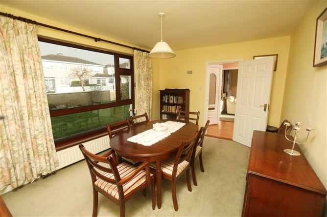 16 Meadowlands Estate, Tralee, Co. Kerry