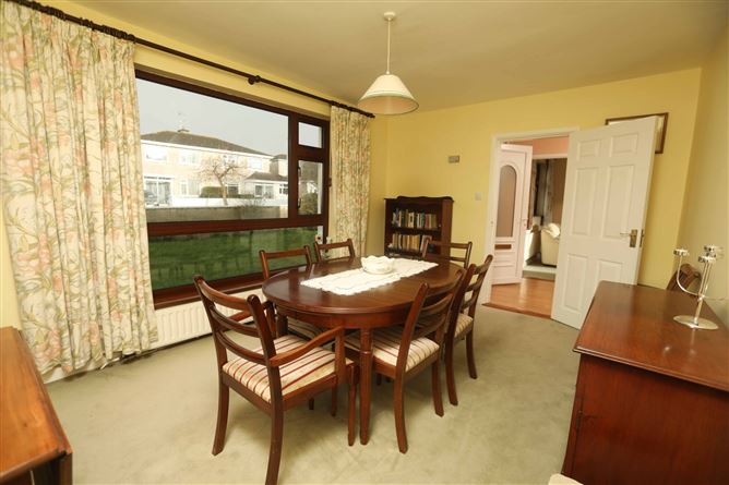 16 Meadowlands Estate, Tralee, Co. Kerry