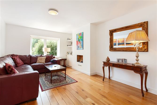 16 The Oaks, Stradbrook Hill, Blackrock, Co. Dublin