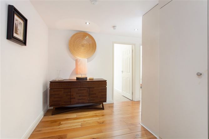 16 The Oaks, Stradbrook Hill, Blackrock, Co. Dublin
