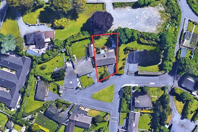 Lia Fail, Moor View, Athlone, Co. Westmeath