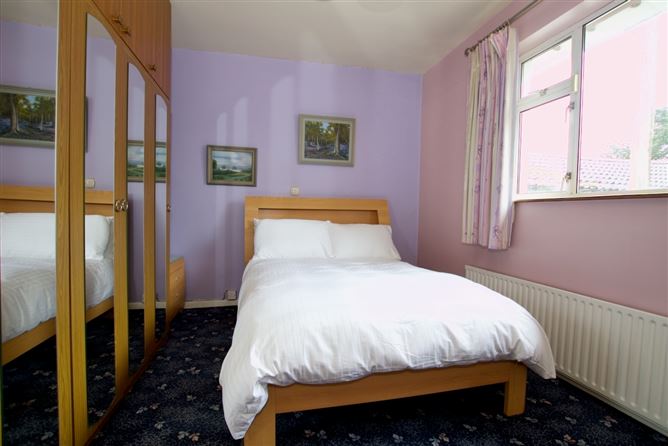 Lia Fail, Moor View, Athlone, Co. Westmeath