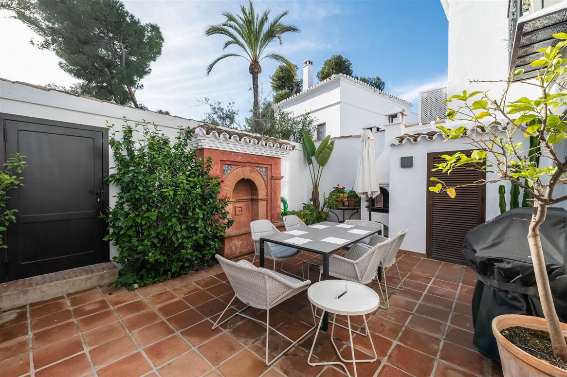 Spain, Marbella, Marbella Golden Mile - COSTA-00992P