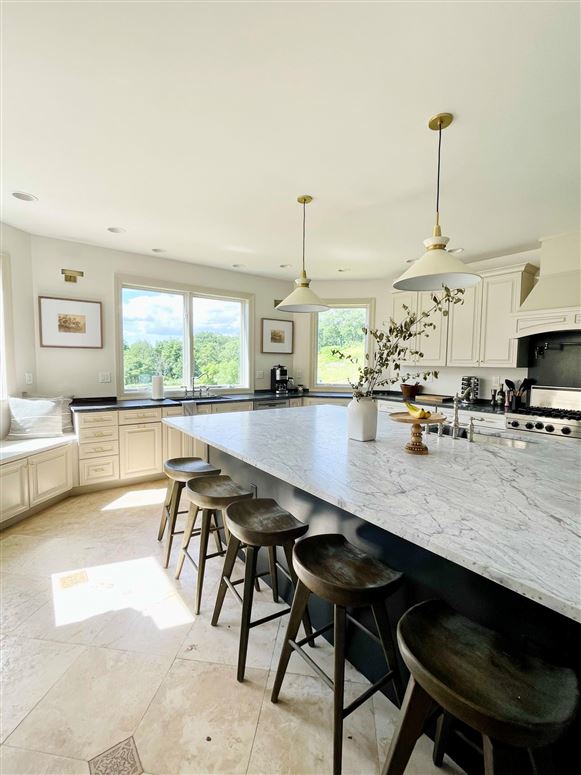 Rise with the Sun,Hyde Park, New York, USA