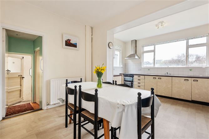 25 Woodbine Park, Booterstown, County Dublin