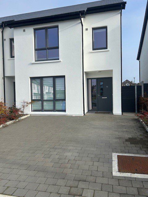35 Leana Mor, Cappagh Road, Galway City, Co. Galway